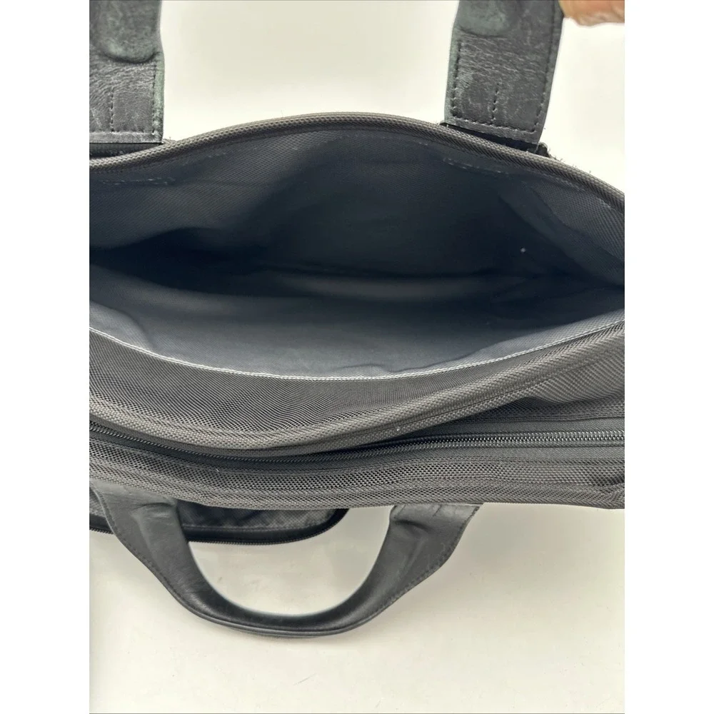 Tumi Alpha 2 Compact Large Screen Briefcase Laptop Bag Nylon Black 26114D2 Read